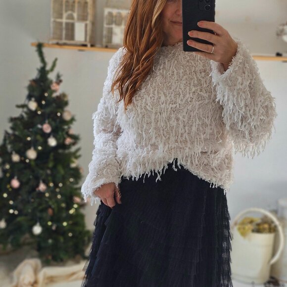 Shag oversized sweater with bow tie - Picture 1 of 2